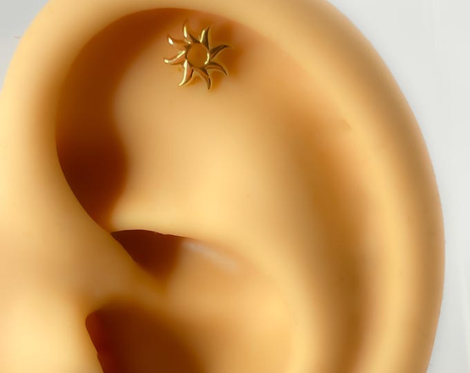 Piercing No.196 Helix 925 silver gold plated sun stud