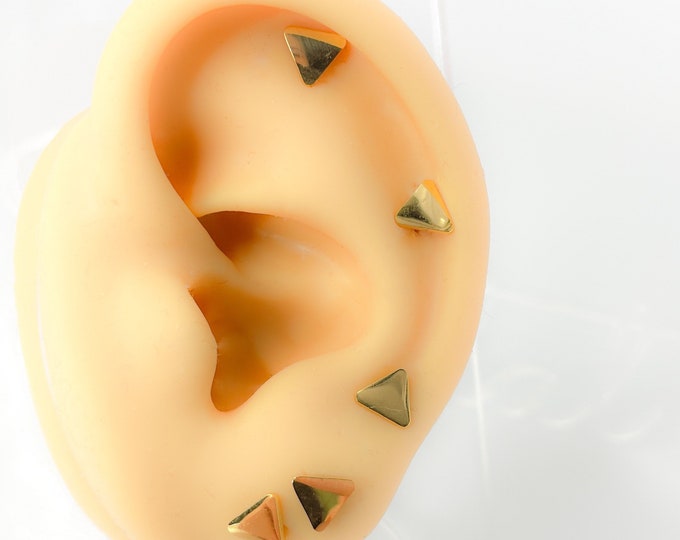 Stud plate #113 stainless steel tragus barbell flat piercing round earrings jewelry minimalist gold plated triangle