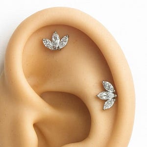 Piercing lotus  316 chirurgen Stahl Vergoldet Nr.195 flat back helix labret