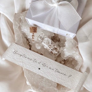 Demande témoin mariage, annonce demoiselle d'honneur, annonce mariage, fiole message personnalisé, fleurs séchées, cadeau annonce originale