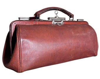 Antique Leather Doctor Bag with Original Key: Vintage Gladstone Physician Satchel - Textured Brown Leather Wide Mouth Travel Case 17x9x5