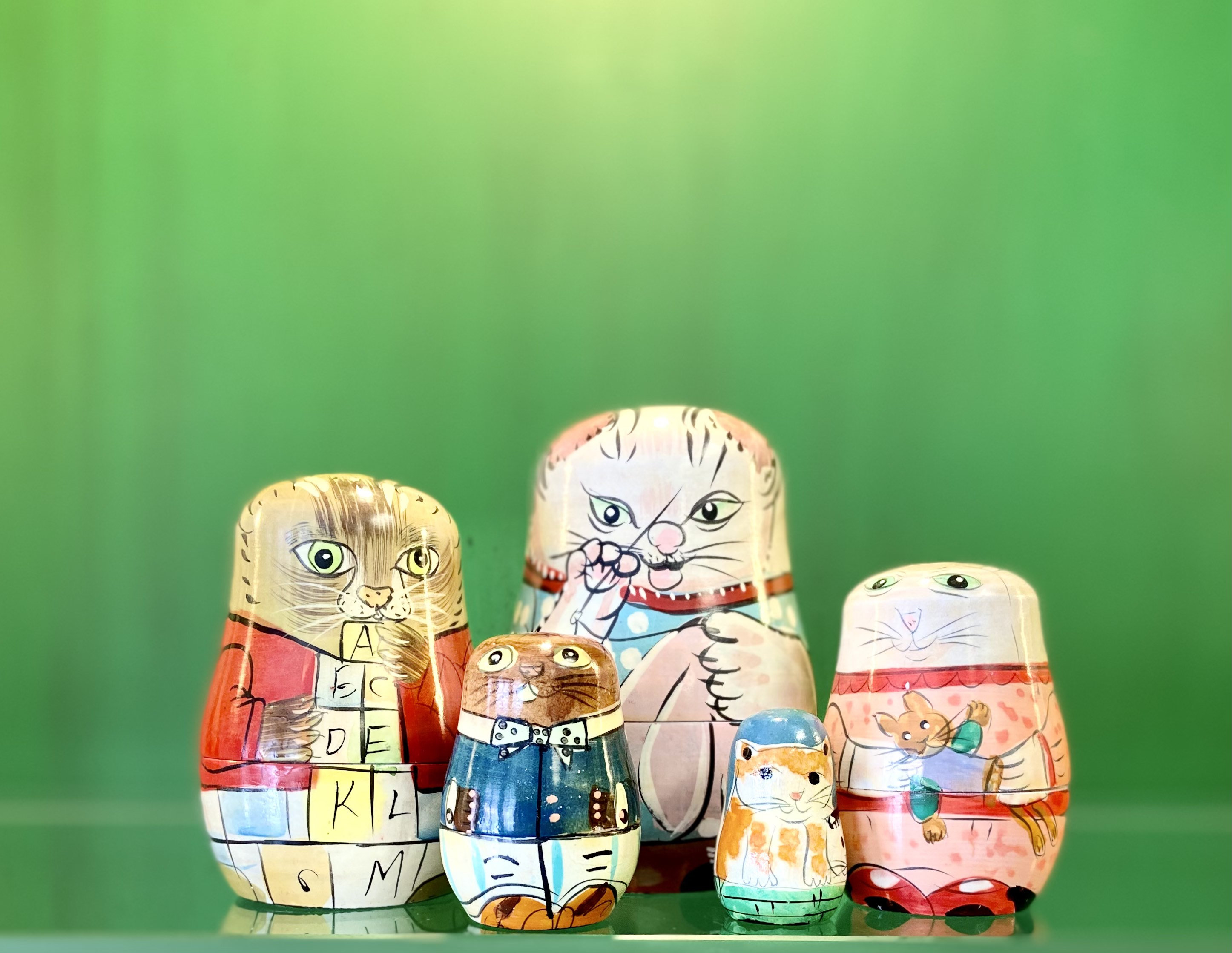 cat nesting dolls