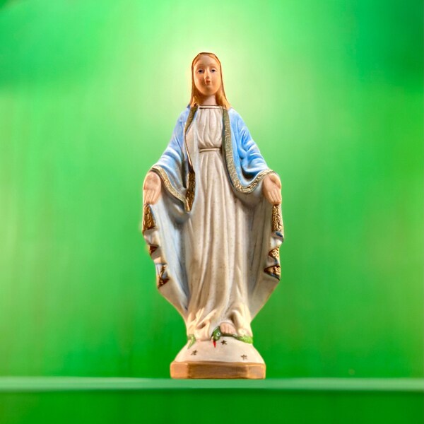 Vintage Our Lady Of Grace Statue, Holy Art, Virgin Mary Statue, Vintage Porcelain Made In Philippine Holy Mother Statue, Religious Art.