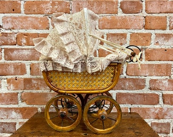 Vintage Wooden & Lace Toy Carriage for Dolls, Victorian Lace Covered Baby Pram, Doll Carriage Baby Buggy Wooden, Baby Doll Toy Stroller.