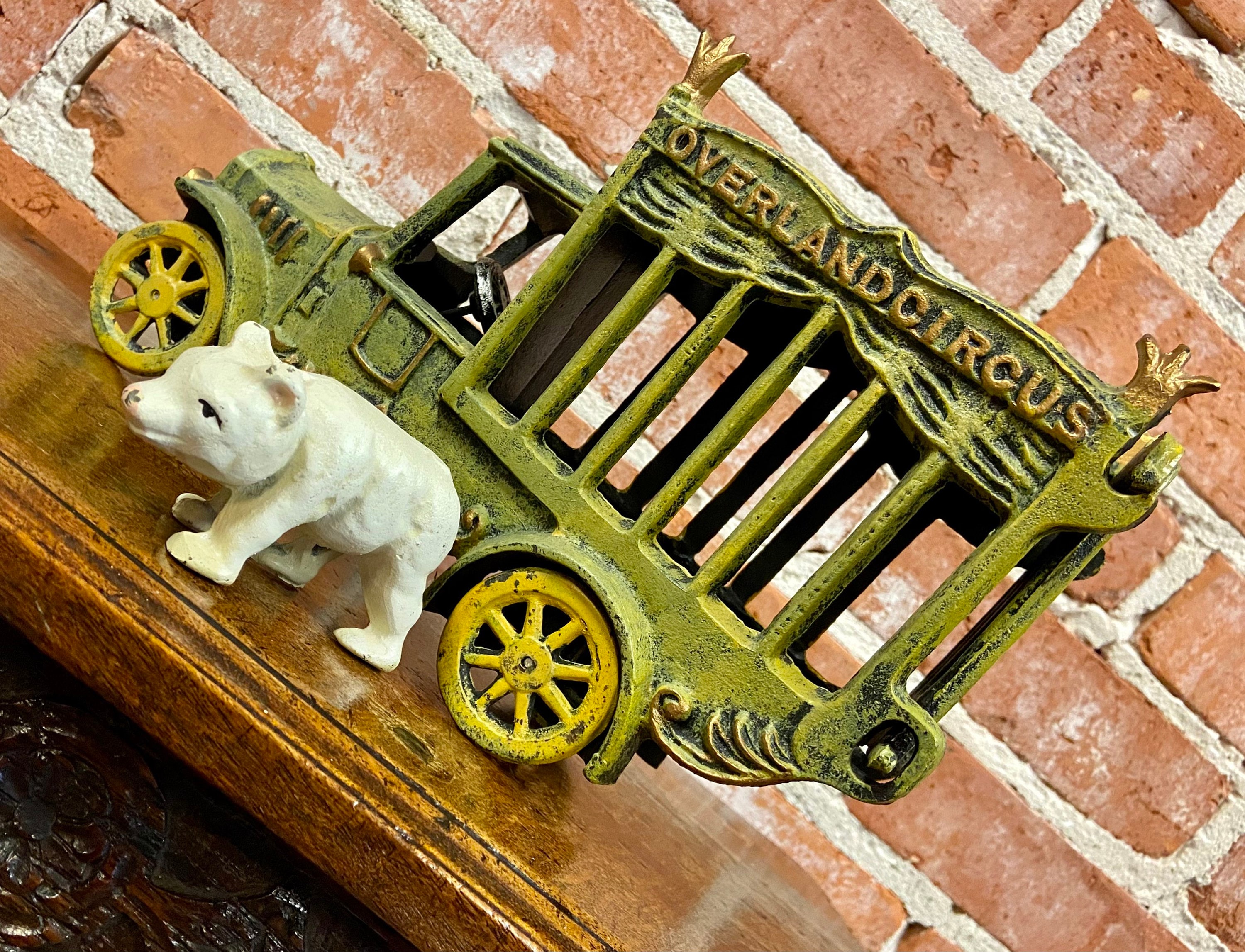 Vintage Cast Iron Bear Circus Truck, Cast Iron Toy, Vintage