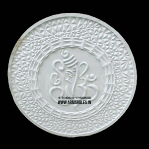 CNC Mural Wall Art, Parete in marmo decorativa, Decorazione religiosa per la casa, Arte murale tradizionale, Decorazione murale indiana, Carta da parati in pietra, Idolo del dio Ganesha OM
