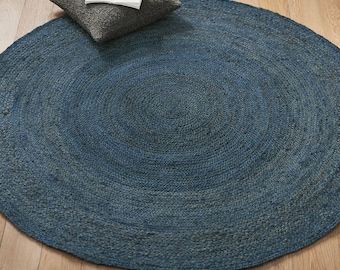 Tappeto rotondo in iuta blu: arredamento ecologico intrecciato a mano