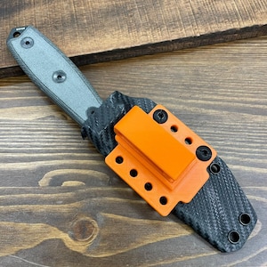 Clipe de cinto/bolso ambidestro laranja personalizado RK para bainhas de faca, serve para cintos de até 1,5&quot; de largura