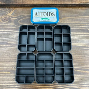 Organizador de bandejas de hojalata para Altoids de seis a ocho compartimentos RK Custom