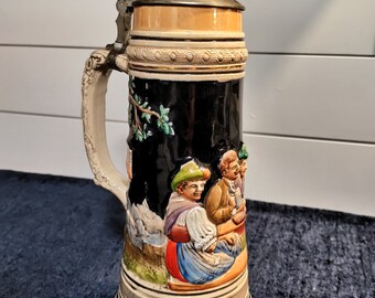 Lidded Beer Stein~NICE!! WINDUP MUSICAL Details about    Boy Playing Music+Girl Dancing Decor 