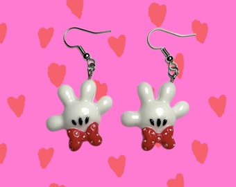 Minnie Glove earrings