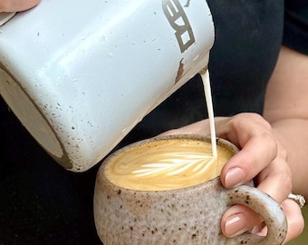 Taza de cerámica rústica para café latte hecha a mano, 355 ml