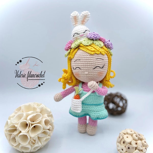 TUTORIEL MELANIE, attend Pâques _ patron au crochet poupée / amigurumi (fr)