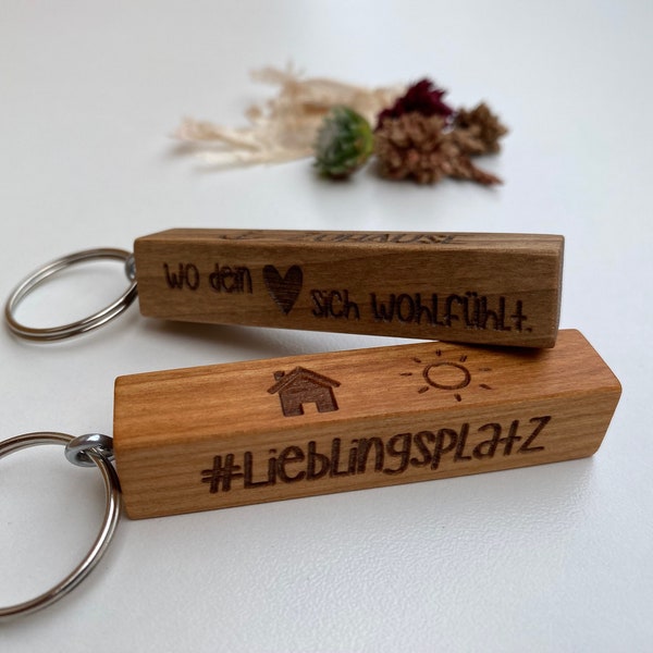 Wooden keychain, personalized with engraving - oak wood, zodiac sign, coordinates, home, school, anniversary, birth, Mother's Day