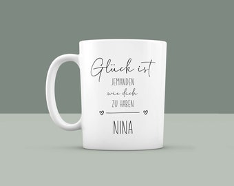 Keramiktasse personalisiert Tasse Kaffeetasse individualisiert mit Namen glück ist Geschenk für Freund oder Partner Weihnachtsgeschenk