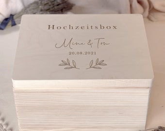 Gepersonaliseerde houten bewaardoos "Trouwtakken" met naam en datum. Houten doos, opbergdoos, trouwdoos, cadeau.