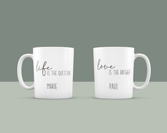 Keramiktasse personalisiert Tasse 2er Set Kaffeetasse individualisiert mit Namen glück ist Geschenk für Paare / Freunde Weihnachtsgeschenk