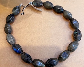 Labradorite Olivine Shape Necklace with Sterling Silver Finding