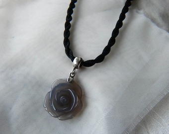 Quartz Carved Rose Necklace