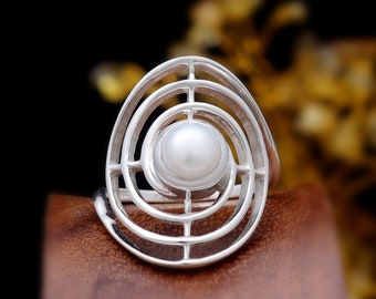 Freshwater Pearl Statement Ring, 925 Sterling Silver Modern Design Ring, Pearl Cocktail Ring for Women, Unique Gift For Her, Size 8