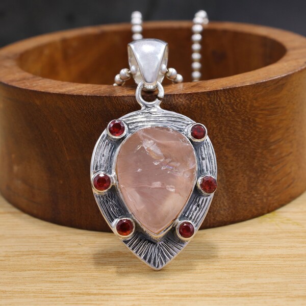 Gift To Mom Rose Quartz Pendant Vintage Pendant Natural Stone January Birthstone Antique Pendant Pink Pendant January Pendant Silver Pendant