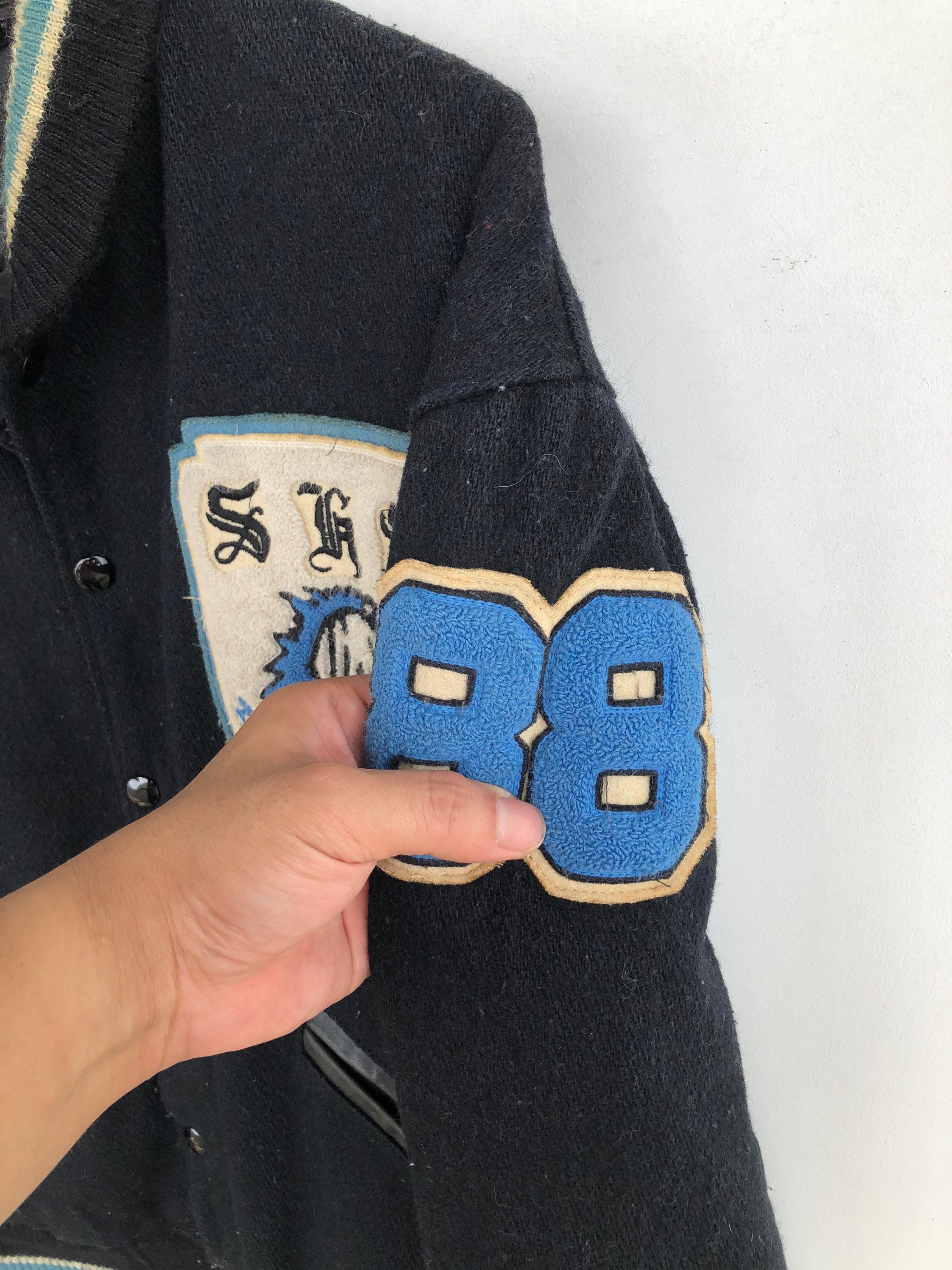 [RONRON]BACK PATCH 88 DUMBLE MUSTANG VARSITY ジャケット★ RONRON]BACK PATCH 88 DUMBLE MUSTANG VARSITY ジャケット