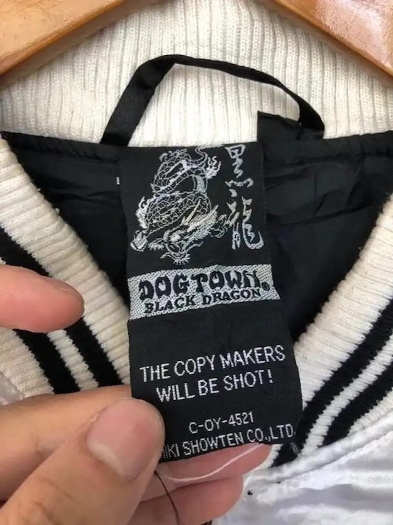 Rare Vintage Dogtown Black Dragon Sukajan Embroidery Satin Rare Vintage Dogtown Black Dragon Sukajan Embroidery Satin