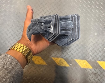 Building eagle display stand painted (FIGURE NOT INCLUDED)