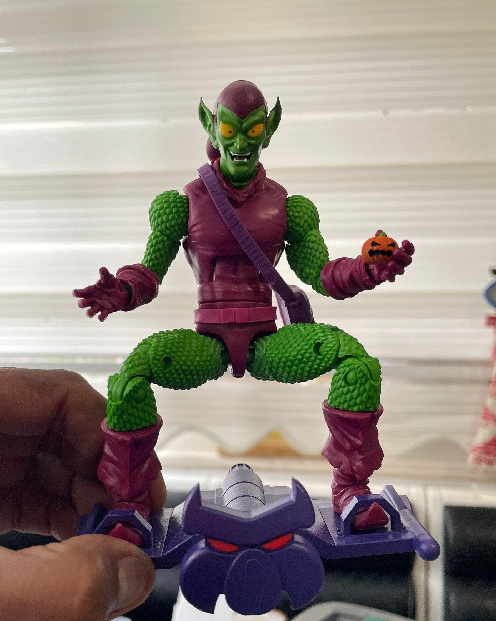 Green Goblin With Goblin Glider Marvel Legends Action Figure 6' Scale
