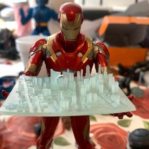 NYC digital wire frame hologram, hammer frog, large Mischief god accessory pack