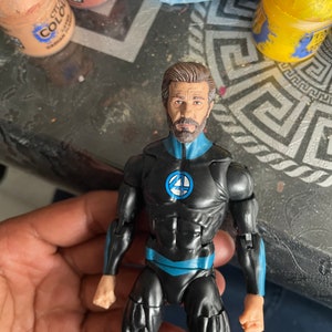 Intelligent man head sculpt (FIGURE NOT INCLUDED)