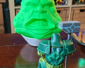 1x glow in the dark green floating hive mind head (figure not included)