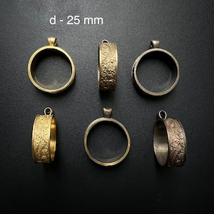 037 Open Frame Circle base(diameter 25mm) for pendant. Craft brass Jewelry Supplies, DIY Jewelry making Blank Pendant 1pc