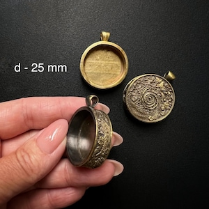 036 Round deep base(bowl diameter 25mm) for pendant. Craft brass Jewelry Supplies, DIY Jewelry making Blank Pendant 1pc