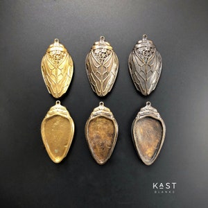 004 1pc  Handmade basis (blank 48*27 mm) Cicada. Oval Base Pendant for necklaces, Resin or mosaic glass 4 mm deep. Bezel Tray Blank Setting