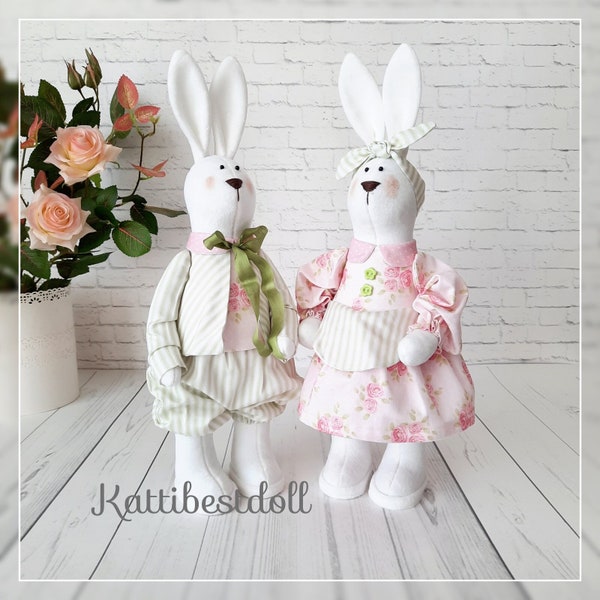 Poupées de lapin faites à la main, animaux en peluche, jouets en peluche lapin fait à la main, poupée Tilda faite à la main, cadeau du Nouvel An pour les enfants, décor fait à la main