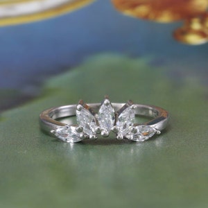 Marquise halo 925 Silver Ring,Persinalized Gift, Engagement Ring,Minimalist Ring,Curved Ring,Crown Ring,Gift for her,Teardrop Ring,Vintage