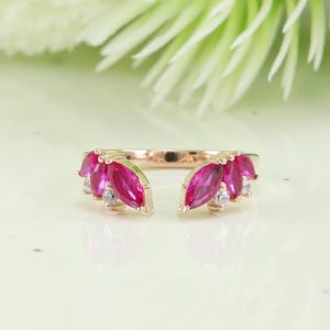 925 Sterling Silver ruby Gemstone Curved Engagement Ring, July Month Birthday Ring, Women Ring, Crown Ring, Curved Wedding Band gift ring