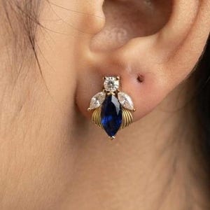 Marquise Blue Sapphire Stud Earrings, 14k Gold Vintage Art Deco Studs, Honey bee Blue Gemstone Earrings, Marquise Cut Sapphire Jewelry Gift