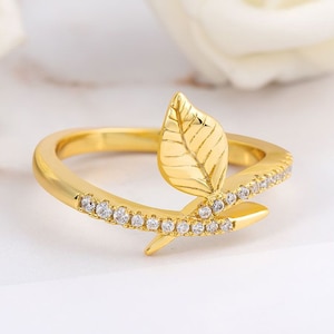 Leaf branch ring | Rhodium leaf ring | layering ring | vine ring | leaf jewelry ring | Dainty leaf ring | nature leaf ring | delicate ring