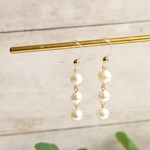 Non-Metal Metal Free Hooks / Hypoallergenic Earrings / White Freshwater Peals / 1 pair / 3 Nearly Round Pearls / Gold or Silver