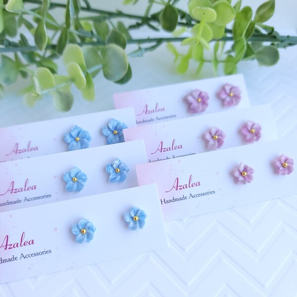 Non-Metal TINY Metal Free Earrings / Flower Shaped Polymer Clay Earrings / Pink Blue / Silicone back / Hypoallergenic Stud Earrings / 1 pair