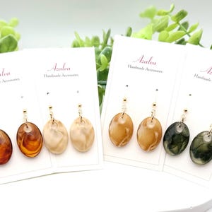 Non-Metal Metal Free Earrings / Dangle Hooks / Acrylic Oval Charms / Brown Light Brown Dark Moss Green Beige with Marble  / 1 pair