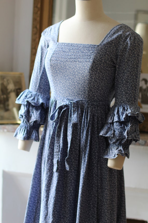 Laura Ashley Dress of the 70s - T.XXS