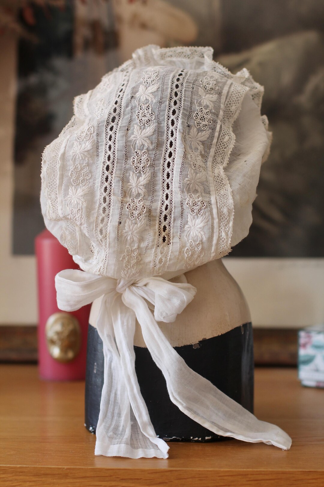 1900’s Edwardian Handmade Lace Cap Antique Lace Bonnet, Edwardian Bridal Headpiece With Lace  main image 3