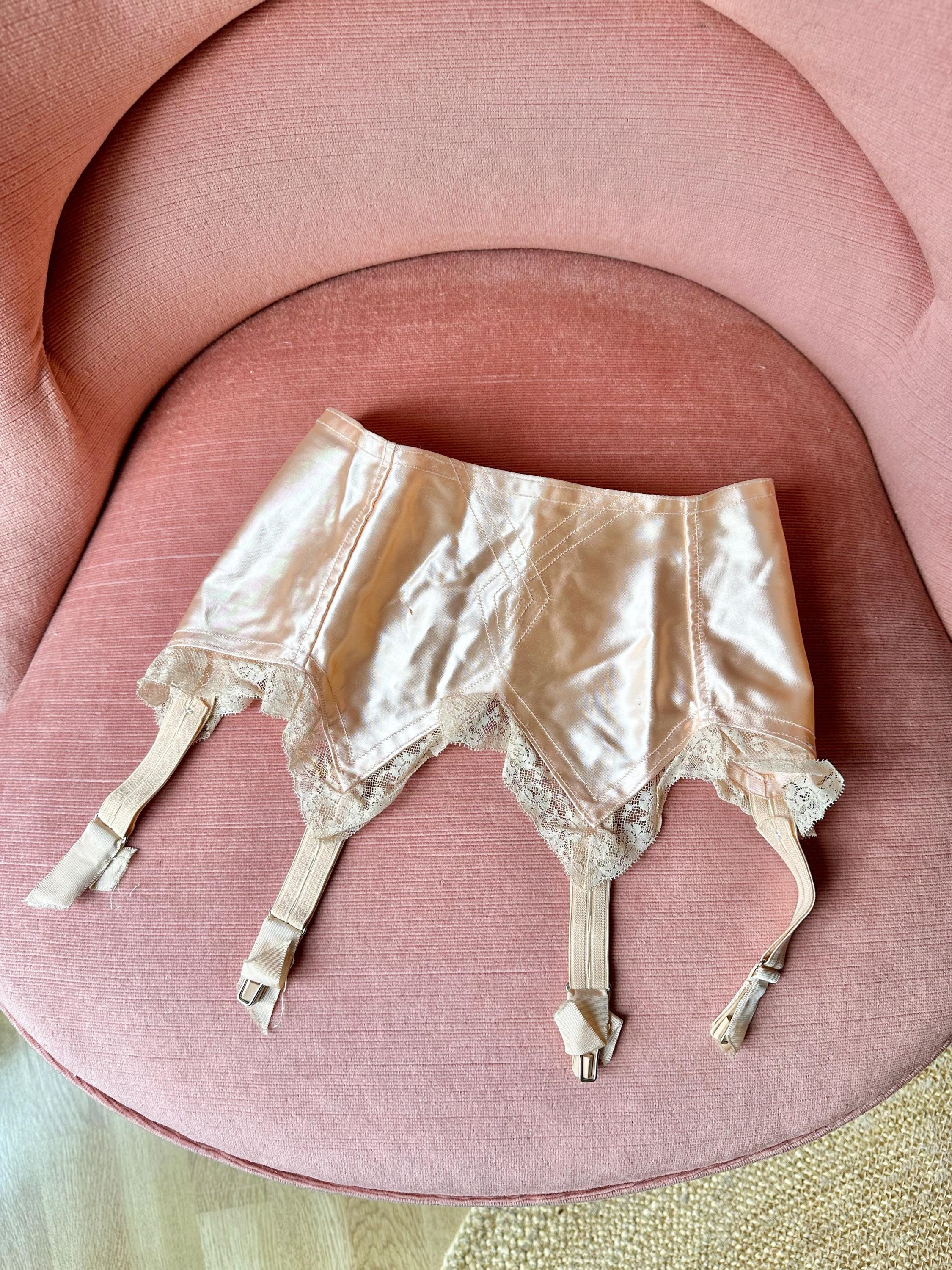 Waist Cincher & Garter Belt c.1950 - 50s French Vintage Pin Up Lingerie
