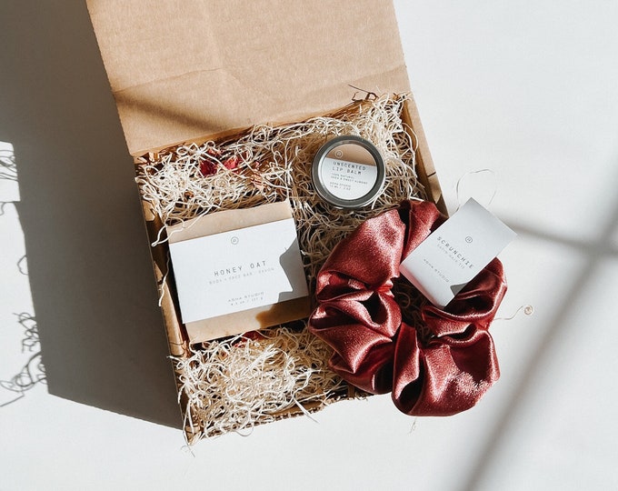 Mini Self Care Gift Set | Natural Skincare Gift Box, Handmade Soap & Lip Balm, Relaxation Gift for Her, Bridesmaid and Thank You Gift Set
