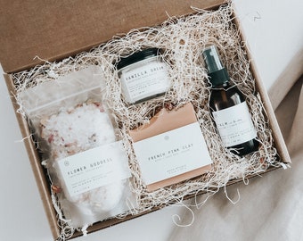 Spa Day Self Care Gift Set | Natural Spa Gift Box, Relaxation Bath Set, Handmade Wellness Gift for Her, Mindful Self Care Kit