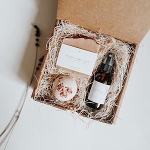 Coffret cadeau soins personnels rafraîchissants – Ensemble de soins de spa pour elle | Bombe de bain, savon artisanal et vaporisateur d'ambiance | Cadeau d'anniversaire, fête des mères