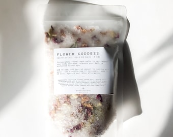 Flower Goddess Bath Salts | natural himalayan salt and essential oil, aromatherapy bath soak, floral essential oil bath, rose bath